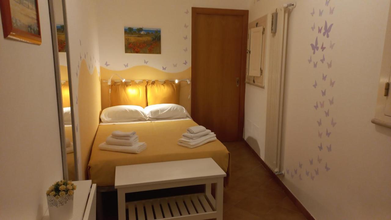 Bed and Breakfast Villino Tronchetto Bianco à Mola di Bari Extérieur photo
