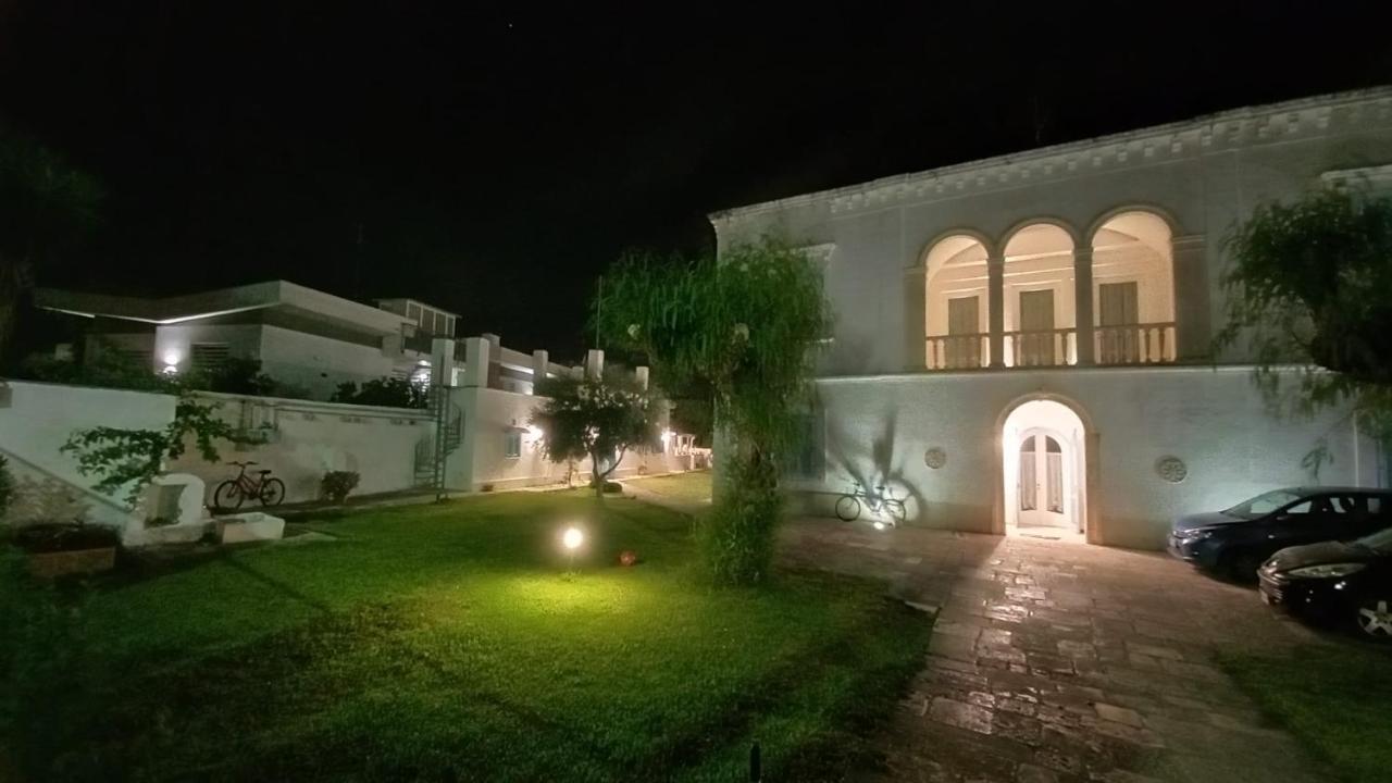 Bed and Breakfast Villino Tronchetto Bianco à Mola di Bari Extérieur photo